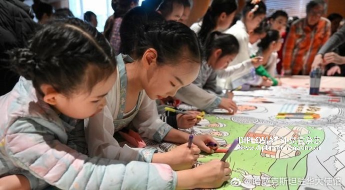 “春天的约定：哈中青少年共绘友谊”文化交流活动在京举办